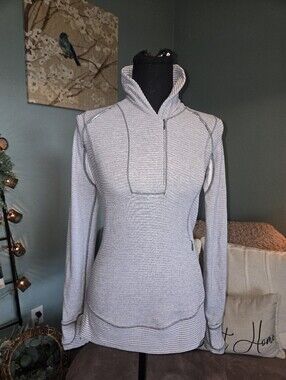 Women's Lululemon Think Fast Pullover